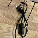 Lampe noire "Design papier et métal".