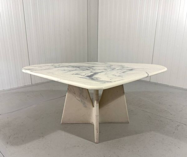 Table basse en marbre artificiel, table d'appoint, années 1980