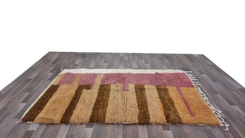 Handmade Beni Ourain Berber rug, size 1.5/2.5 m.