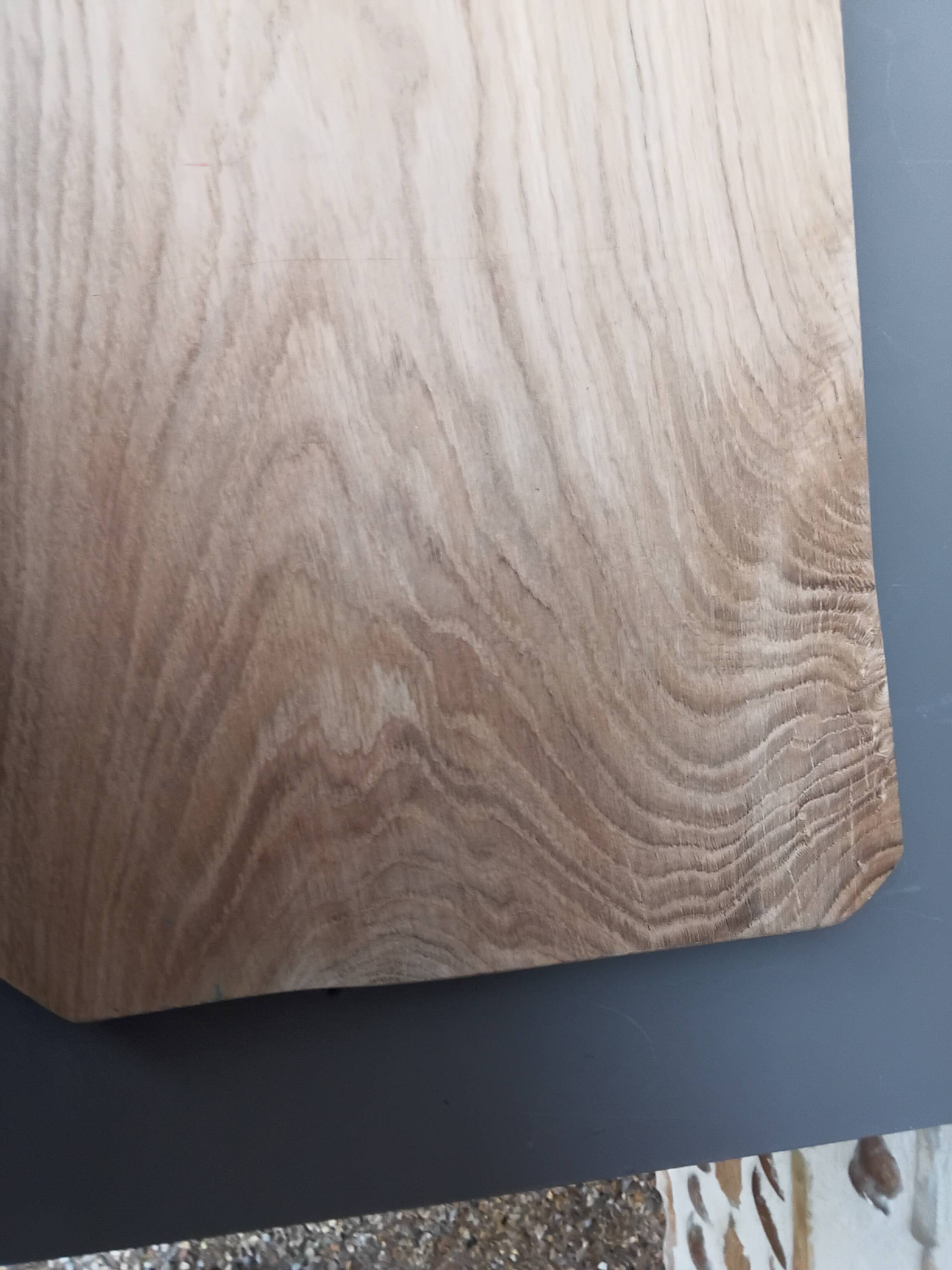 Planche à découper en châtaignier