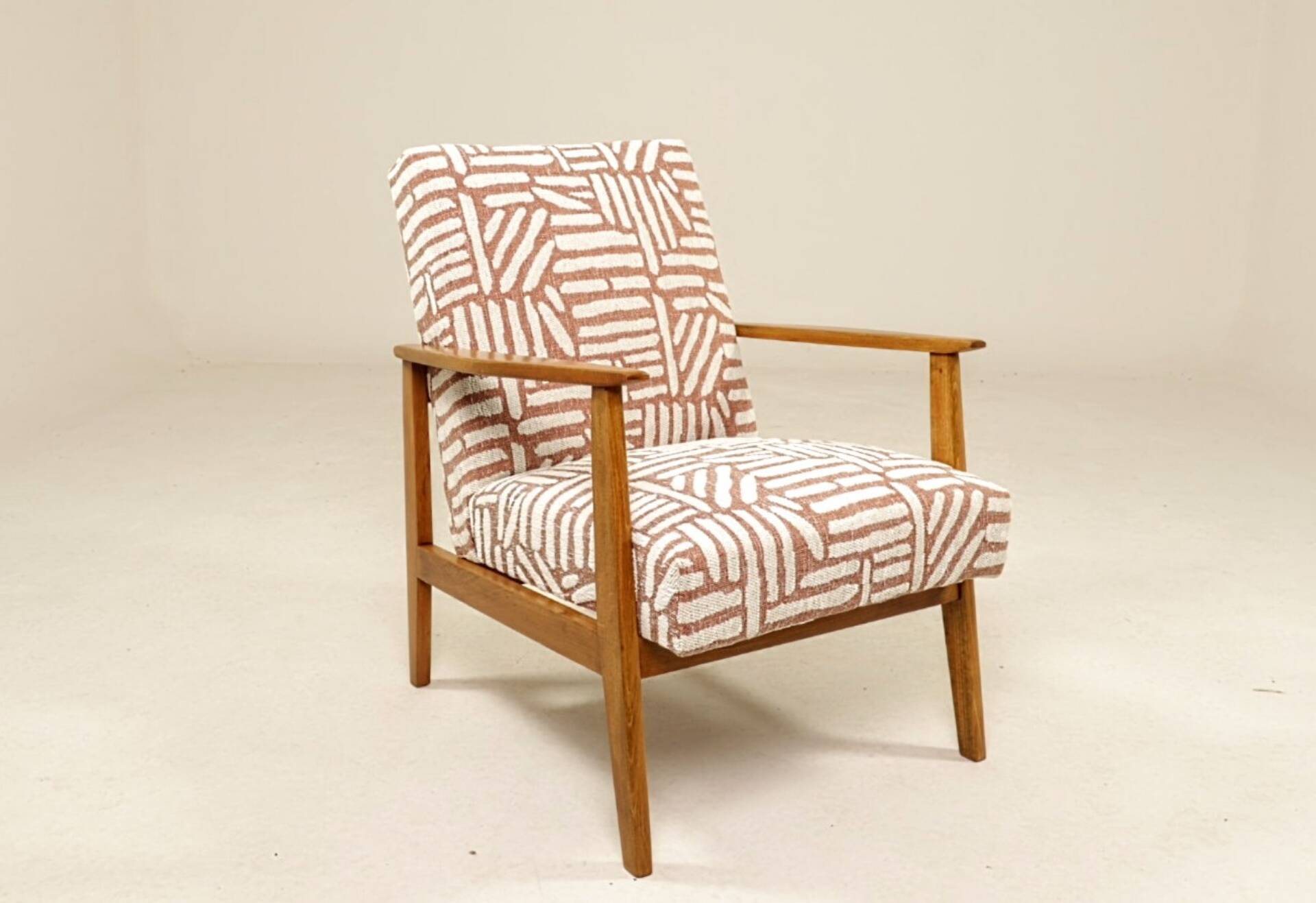 Fauteuil Vintage Design Corak Tissu Jacquard Rose Design MCM