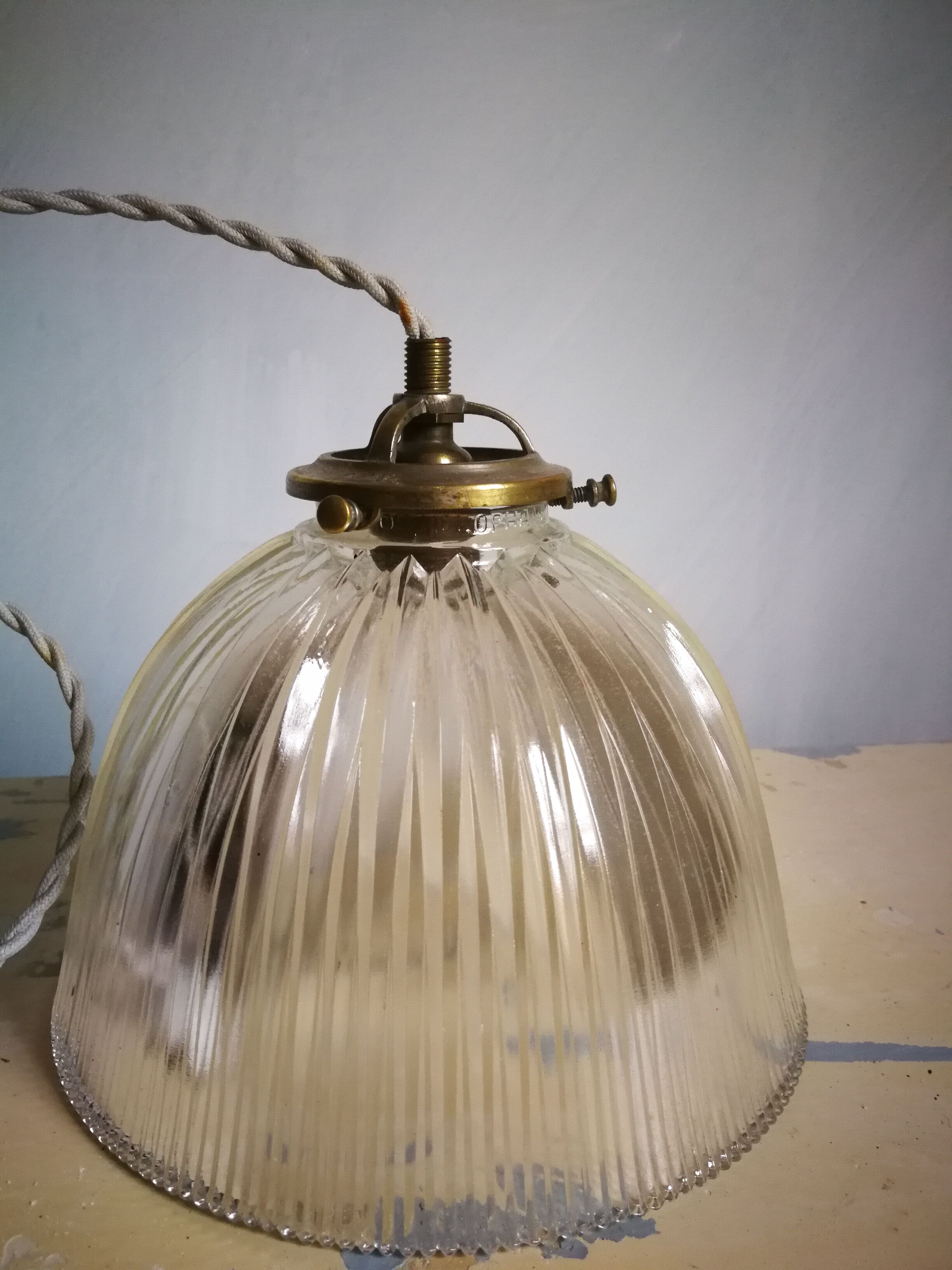 Holophane hanging lamp