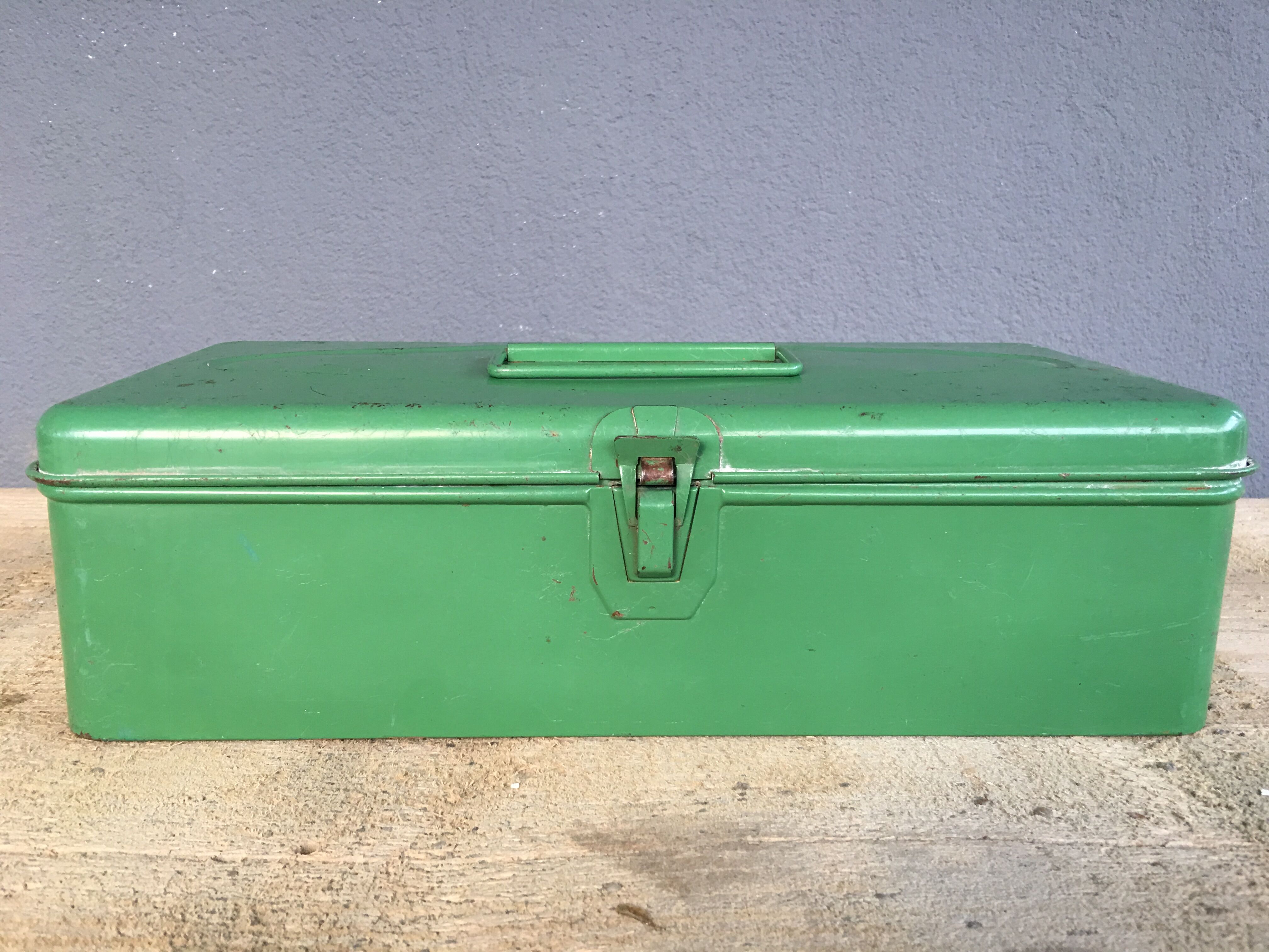 Toolbox metal 1960