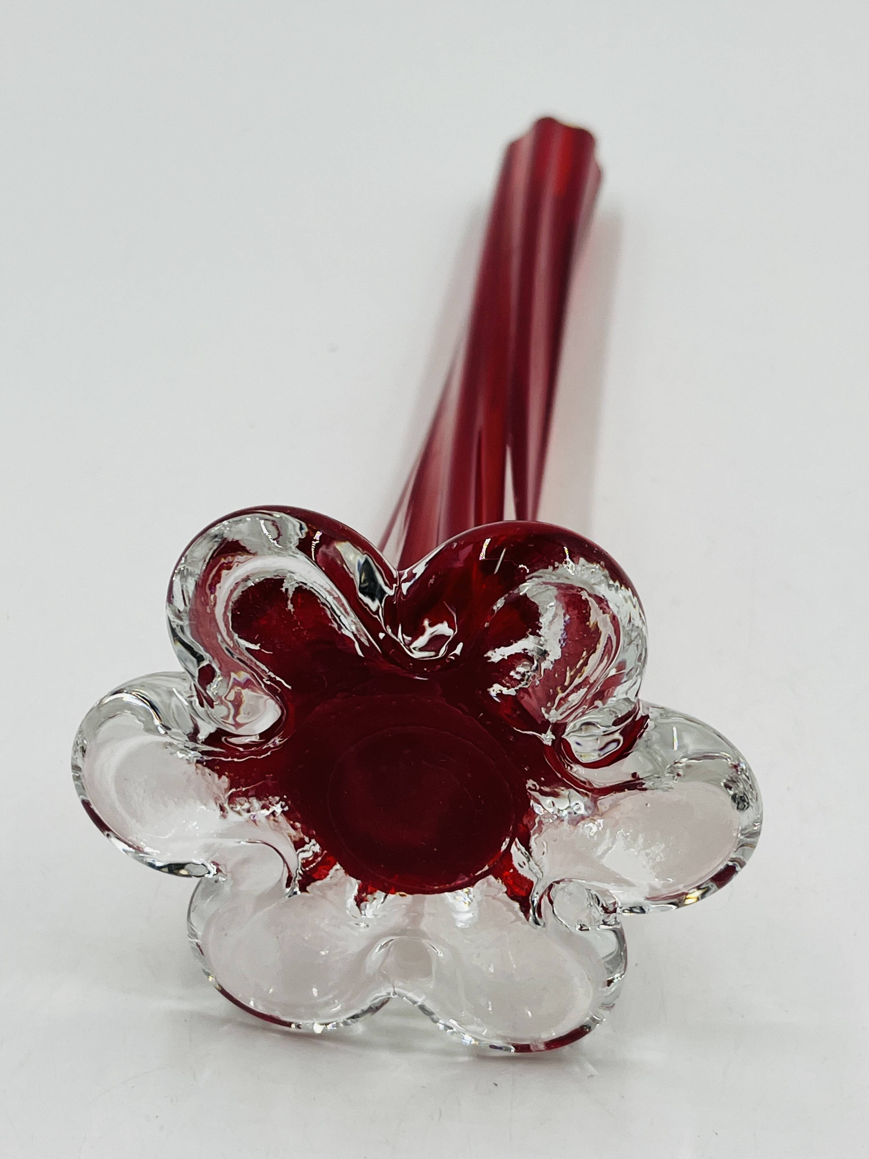 Red two-tone glass soliflore vintage design