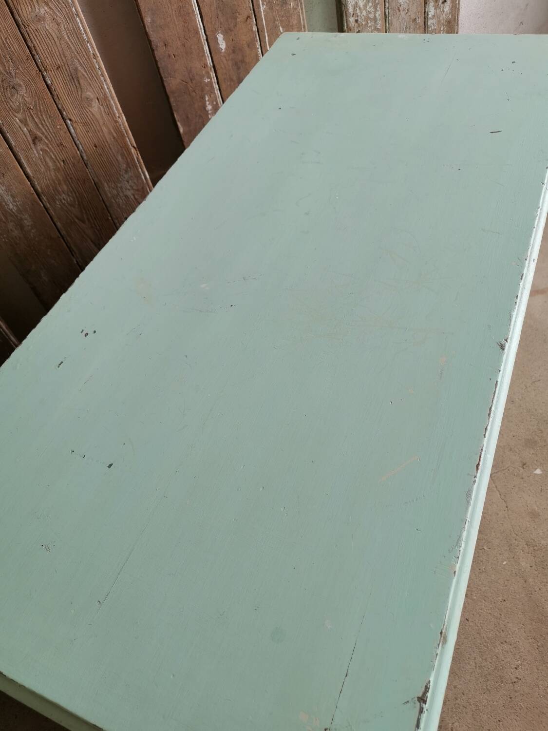 Antique chest of drawers