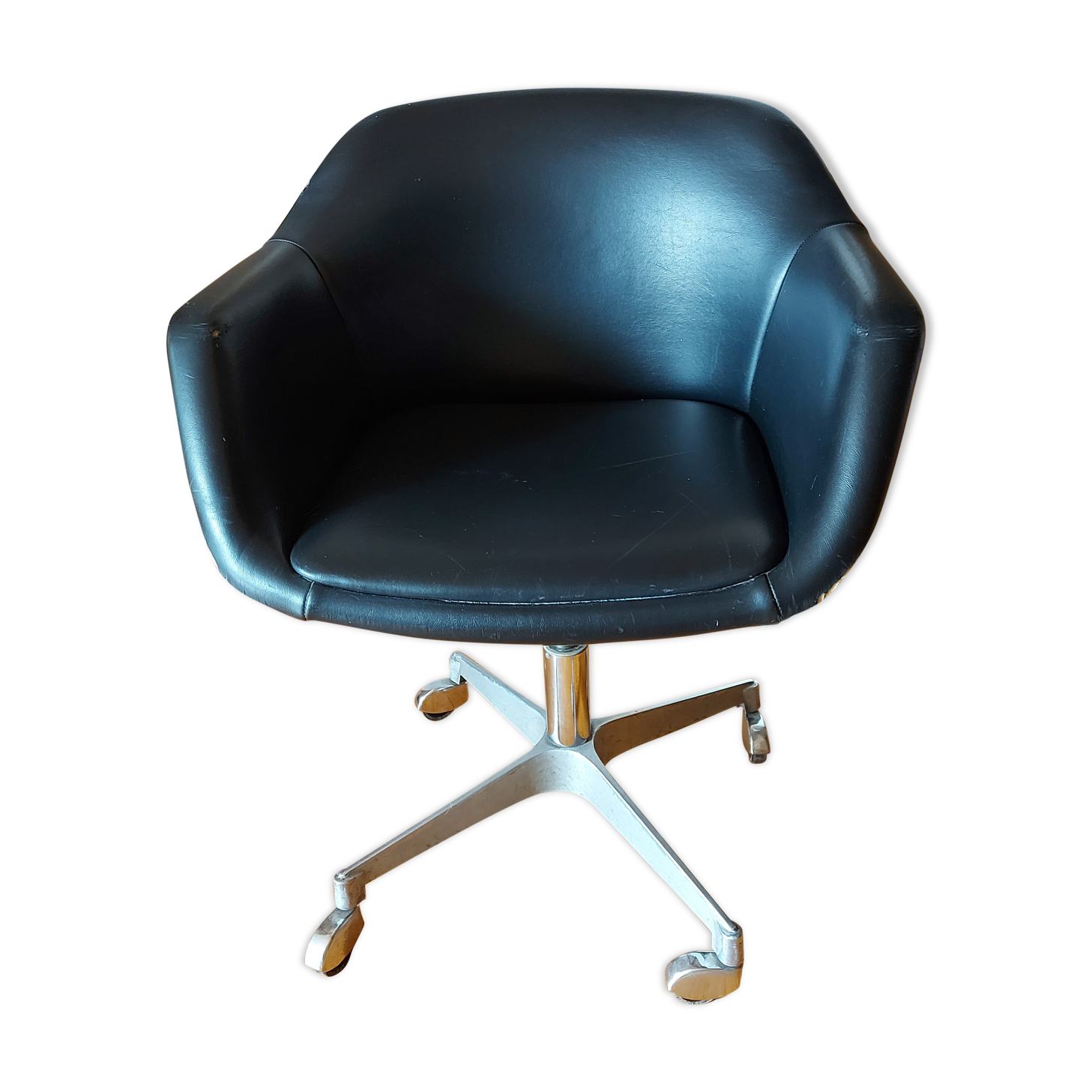 Strafor swivel-hulled office chair
