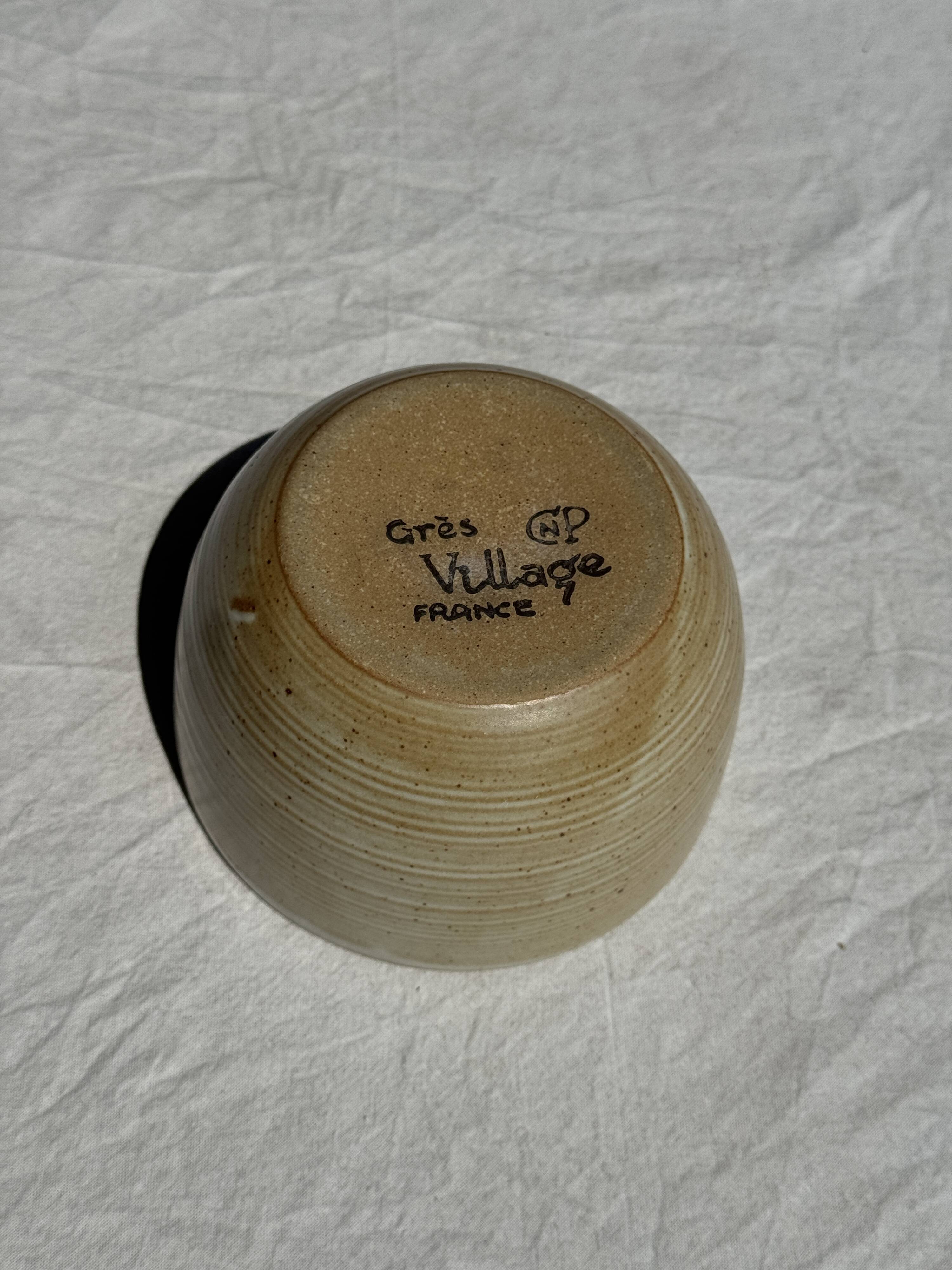 A small tall beige bowl CNP Grès Village France vintage D12