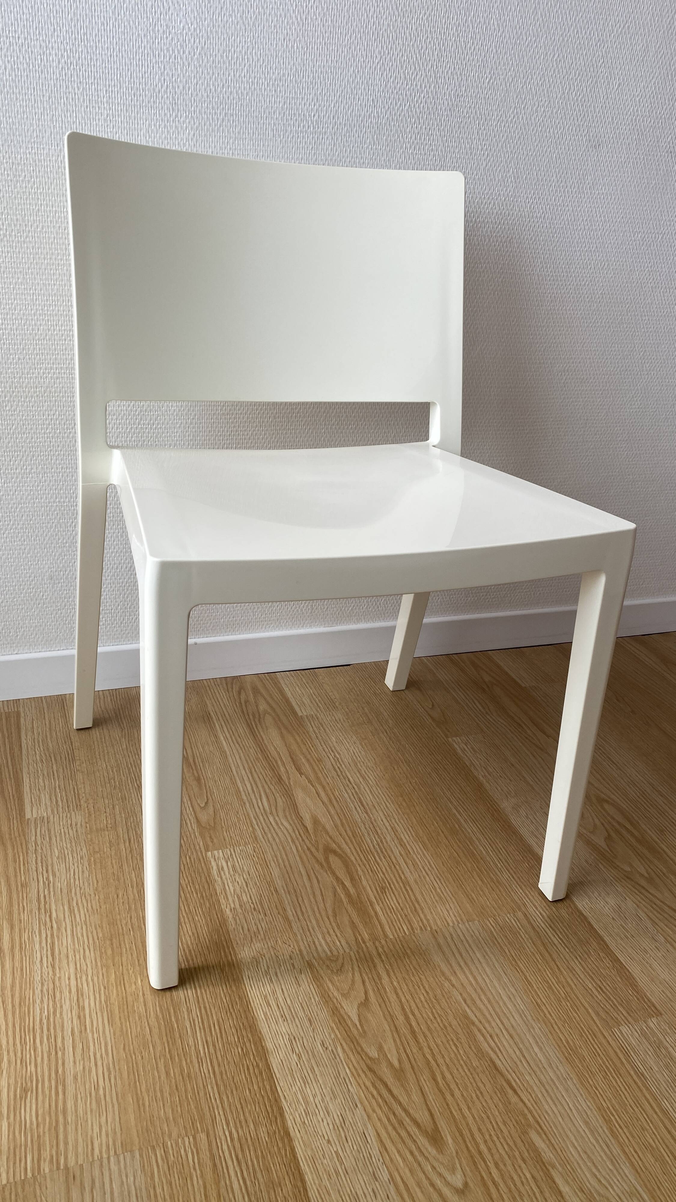 Chaise Lizz de Kartell by Piero Lissoni