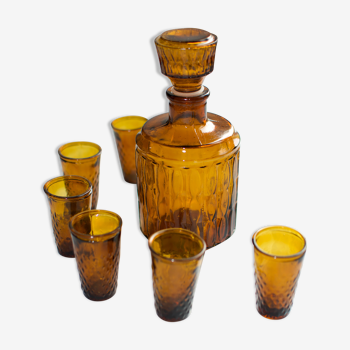 Carafe set and amber liquor glasses