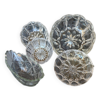 Set of 5 chiseled glass ramekins