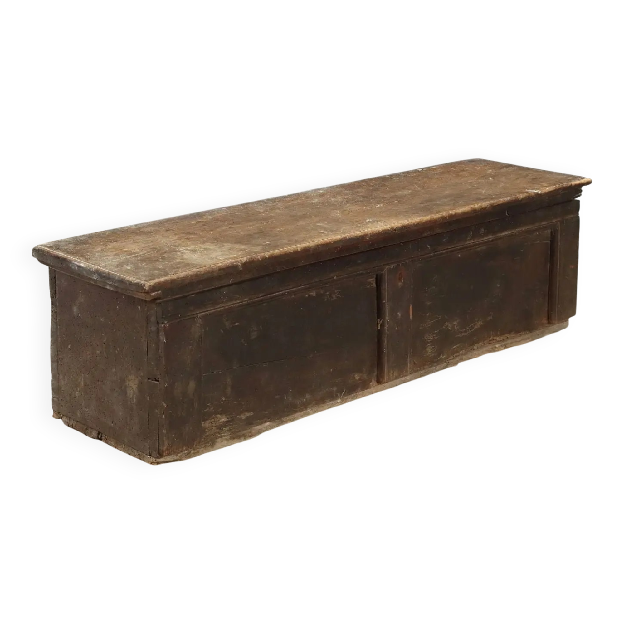 Antique walnut chest with a hinged lid, Italy, 17th century.