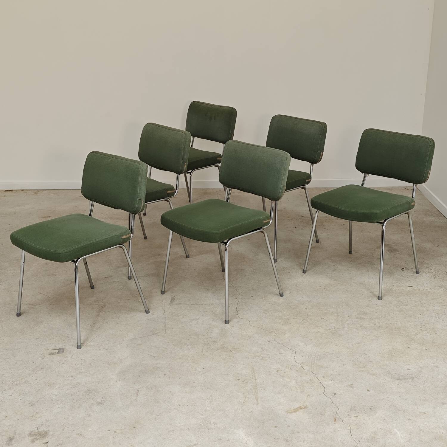 André Simard green velvet chairs for Airborne 1960, set of 6