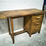 Desk minister for children