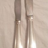 Ens.de  7 couteaux de table & 5 couteaux a fruits/fromage en met.argente styl art deco