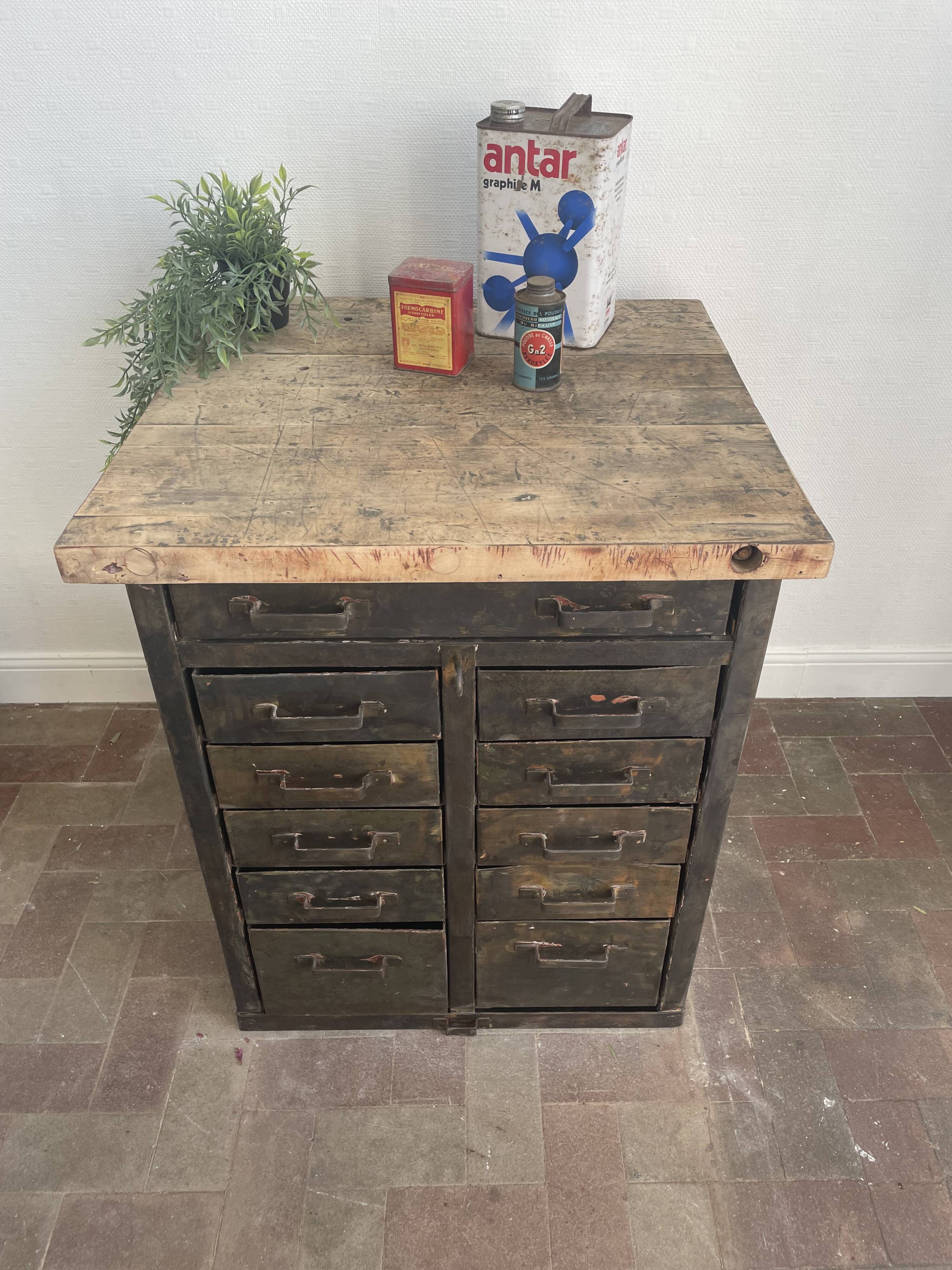 Military drawer unit 1950