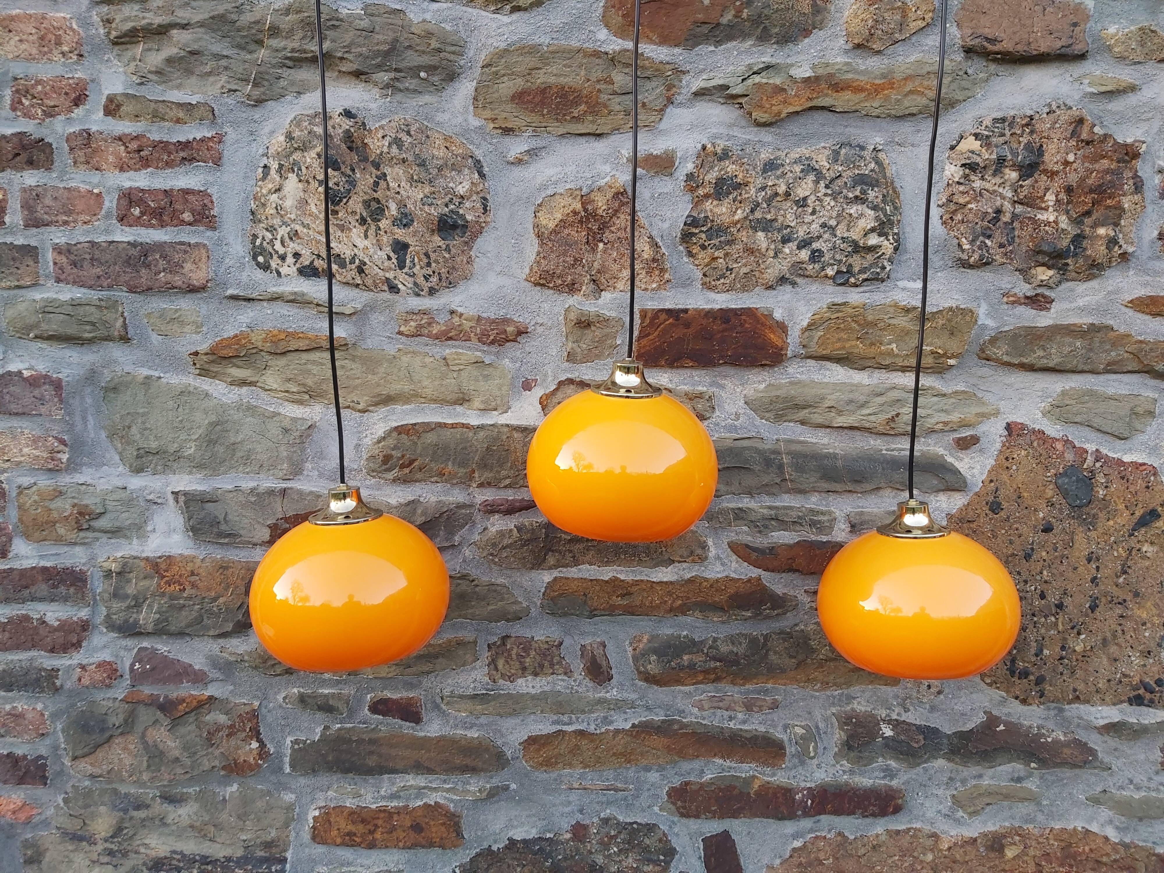 Lot de 3 suspensions orange vintage, années 70