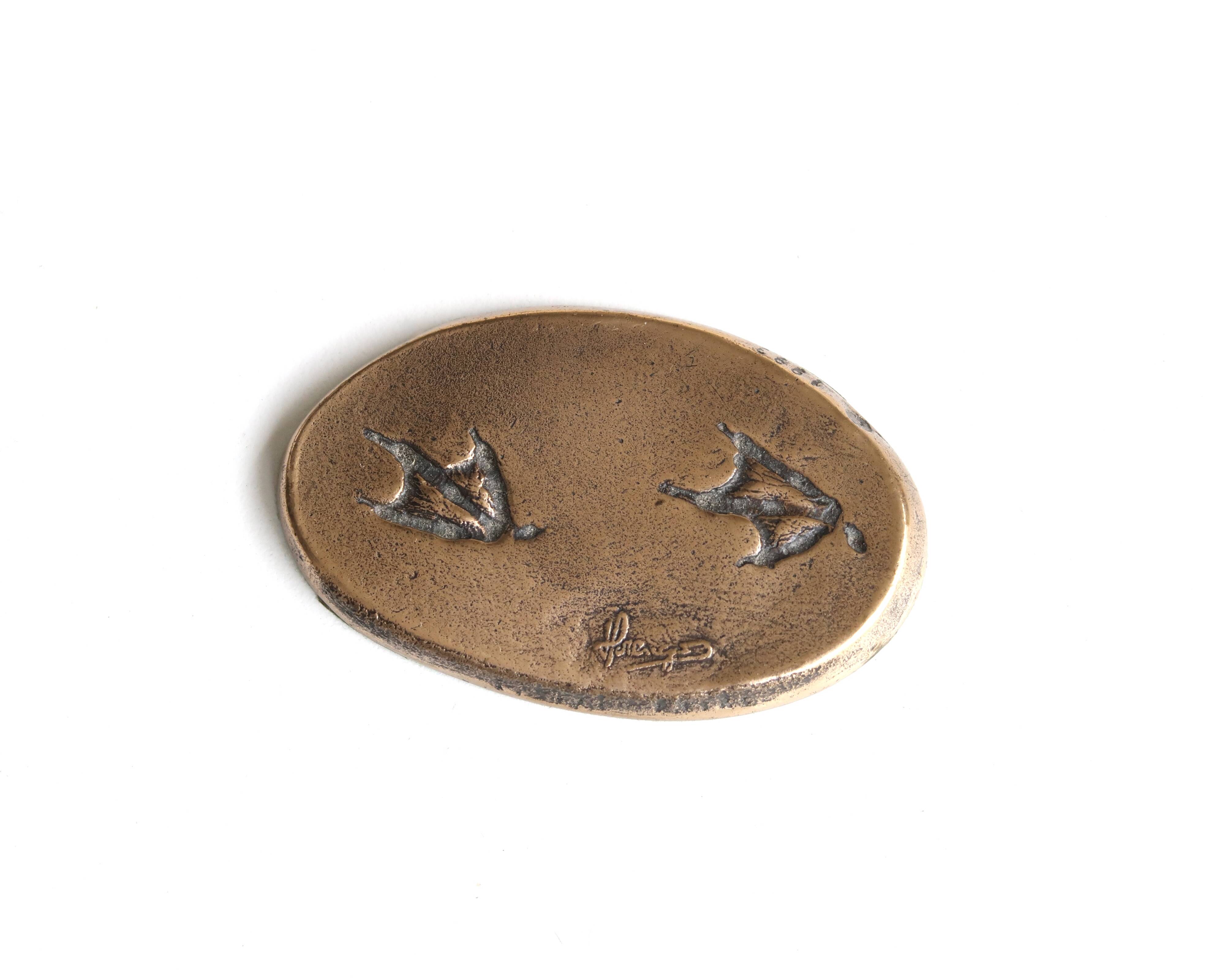 Signed bronze paperweight, 1993