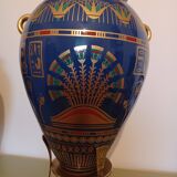 Vase doré de bast