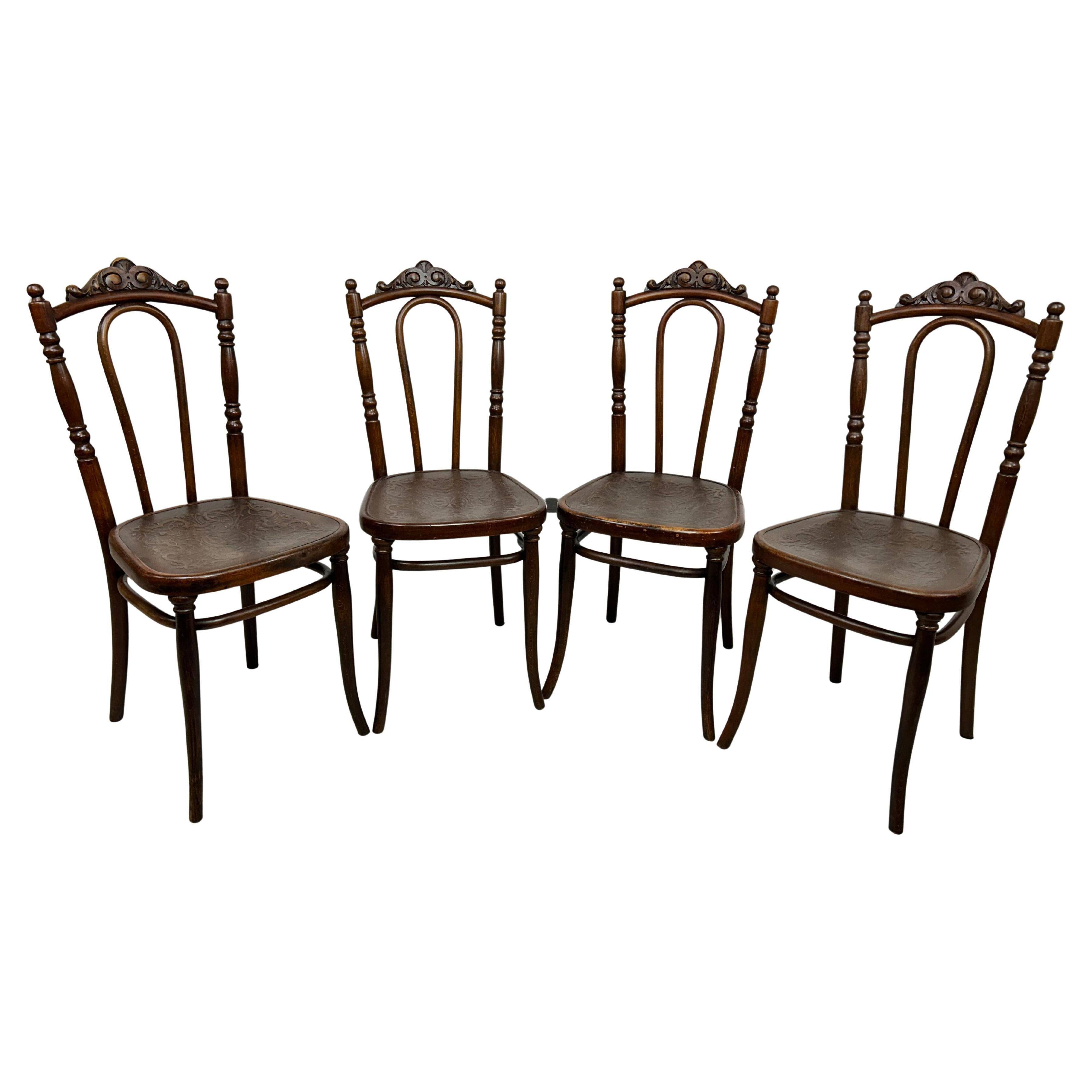 Bentwood dining chairs by Thonet Austria