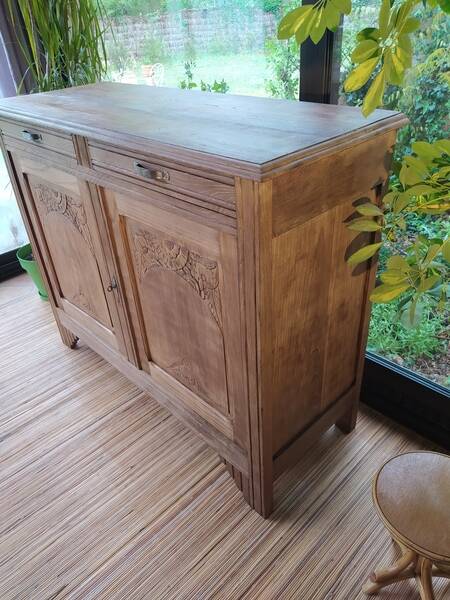 Parisian art deco sideboard in natural chestnut