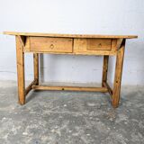 Farmhouse island table