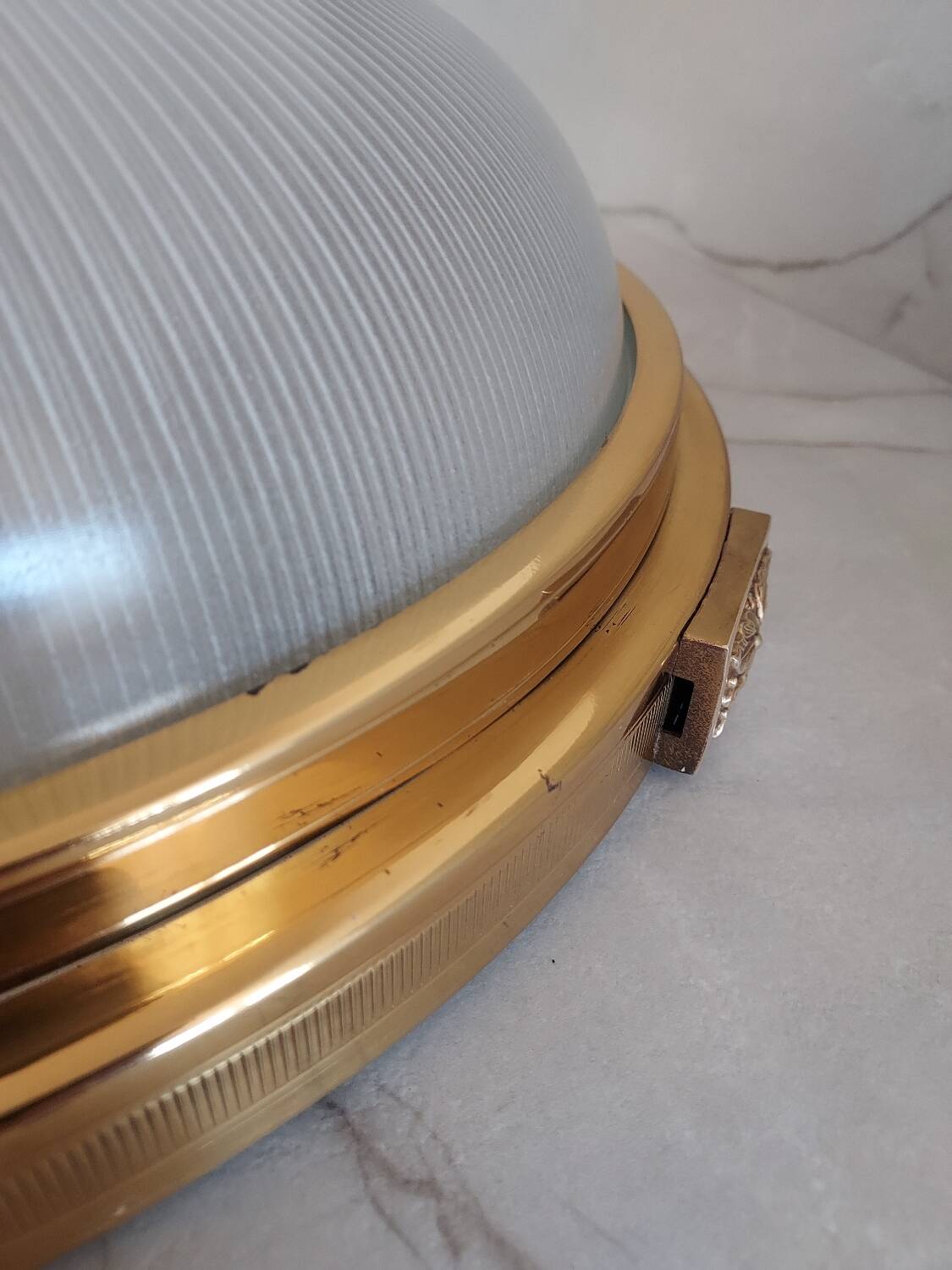 Plafonnier verre Holophane Maison Petitot