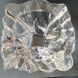 Crystal pocket emptier in the shape of a cut diamond. Baccarat style. Diameter 15cm