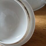 Soupière ancienne en porcelaine blanche