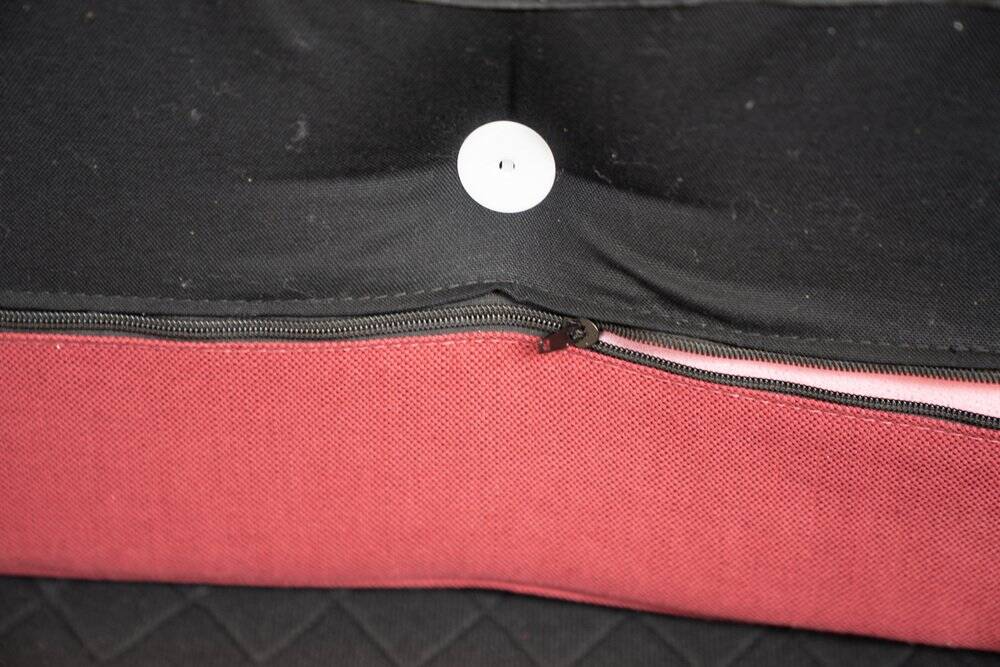 Vintage 1980s Eileen Gray Red Fabric and Metal Daybed