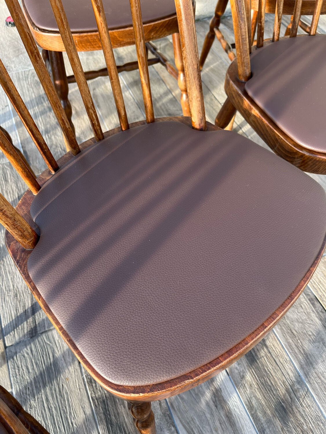 Ensemble de 8 chaises bistrot Baumann