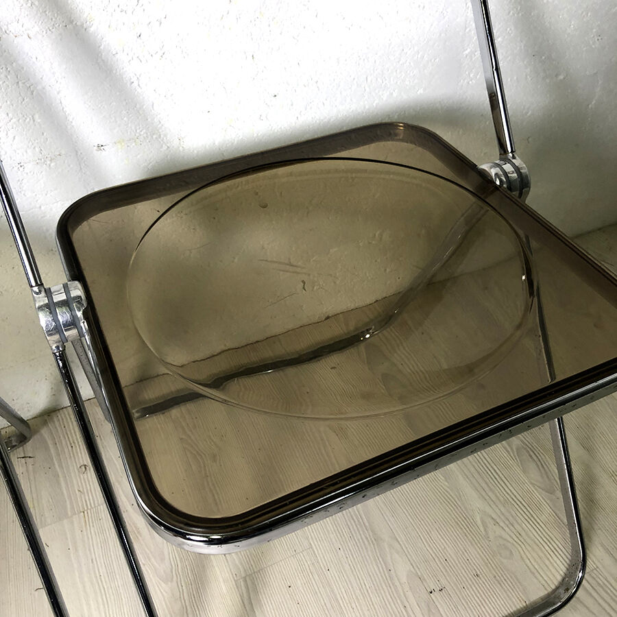 Pair of folding chairs model Plia by Giancarlo Piretti