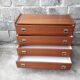 Commode vintage pieds fuseaux