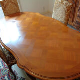 Oval table Louis XV inlaid