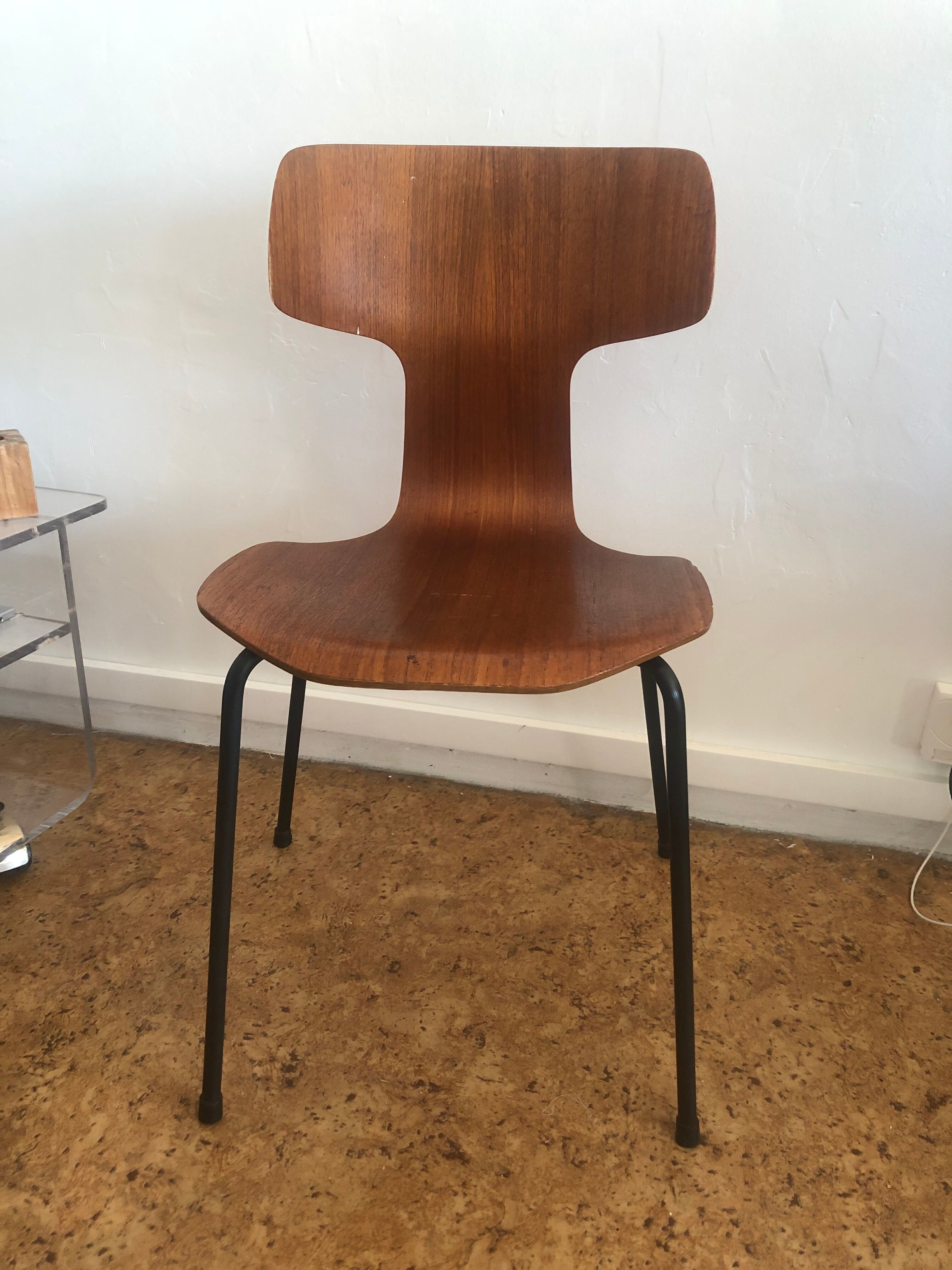 Hammer Chair 3103 by Arne Jocobsen , Fritz Hansen