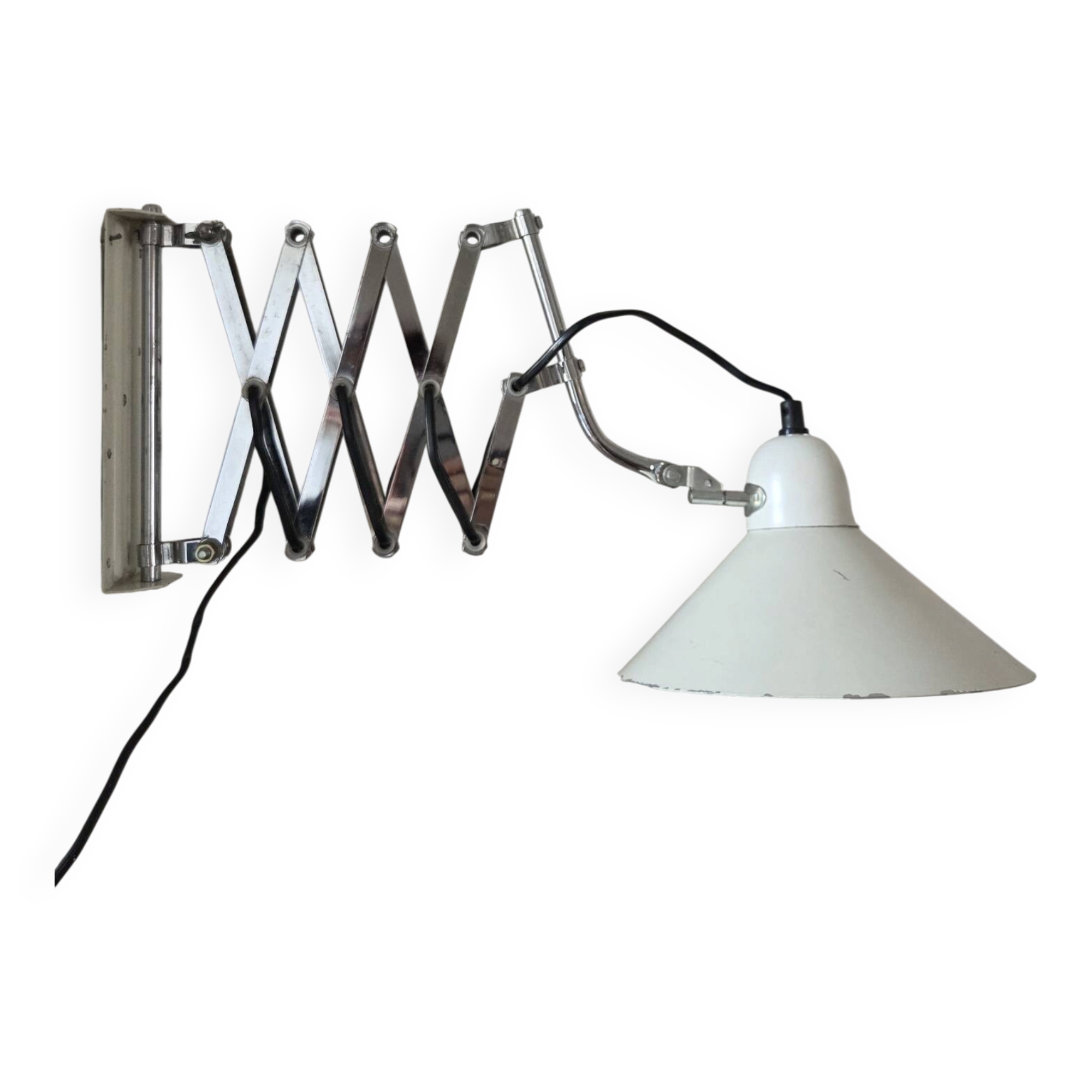 Wall lamp scissors