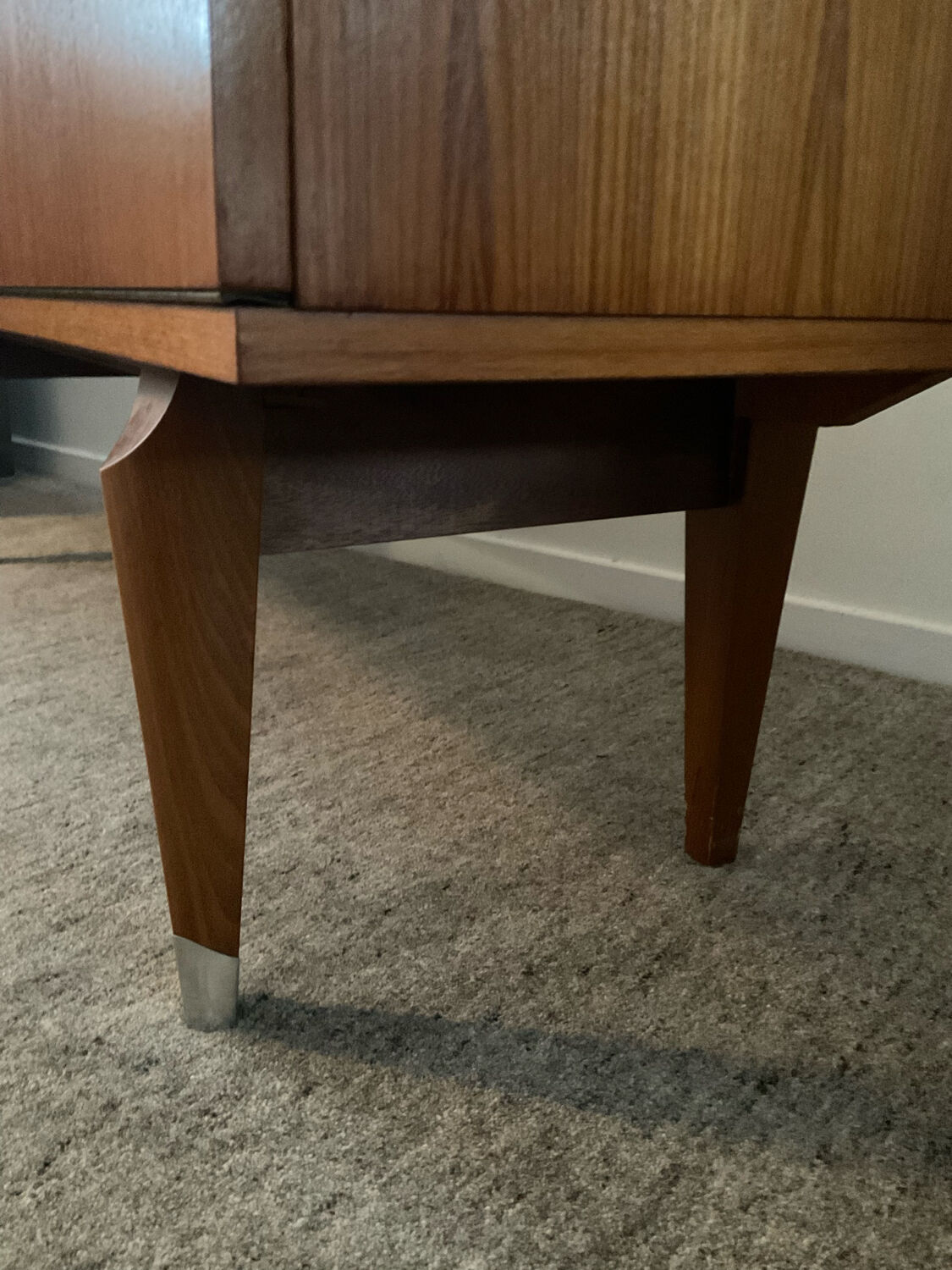 Enfilade Scandinavian tv cabinet of the 60s in teak