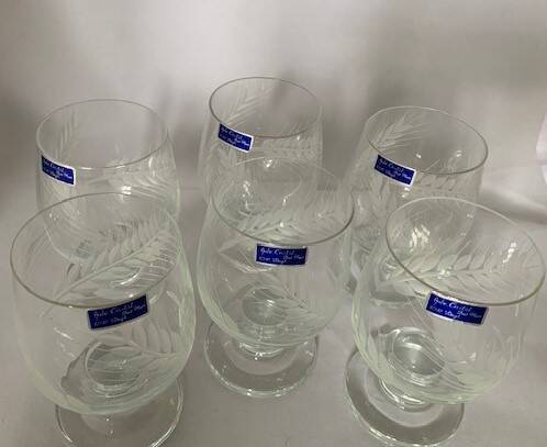 6 Bayel crystal glasses