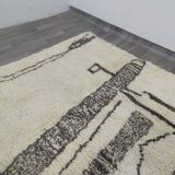 Traditional handmade pure wool rug