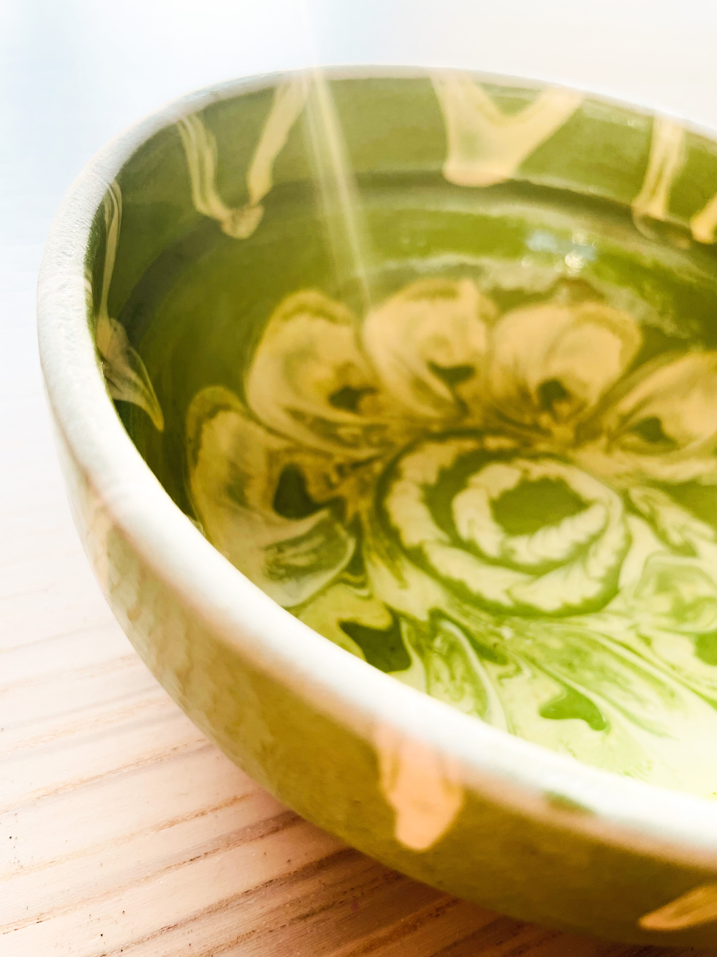 Ceramic bowl Romanian art