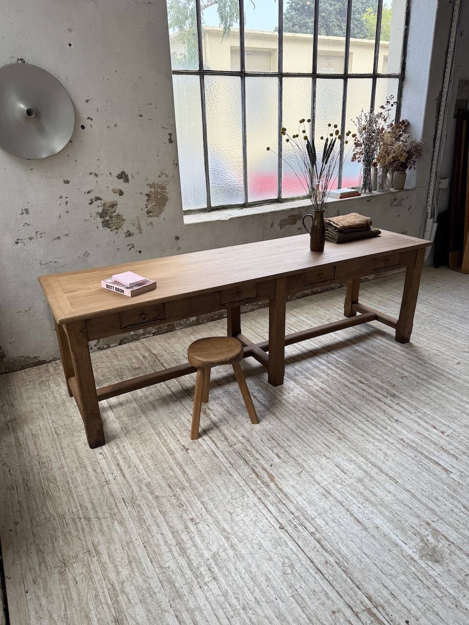 Antique farmhouse or drapery table in walnut, 1900 XL