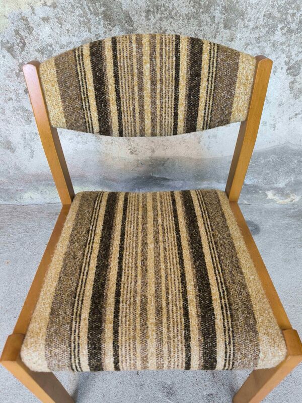 Chaise vintage de style scandinave SELF