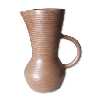 Pitcher in Digoin sandstone 70s