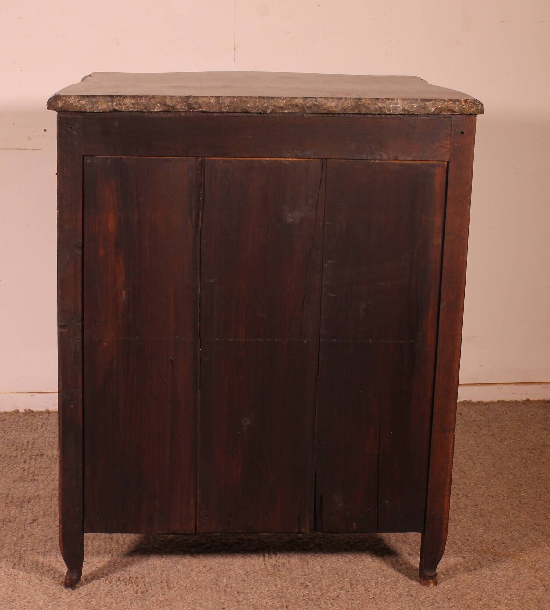 Superb Louis XV style buffet from the 18th century in oak.