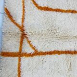 Traditional handmade Berber rug 250cm x 150cm