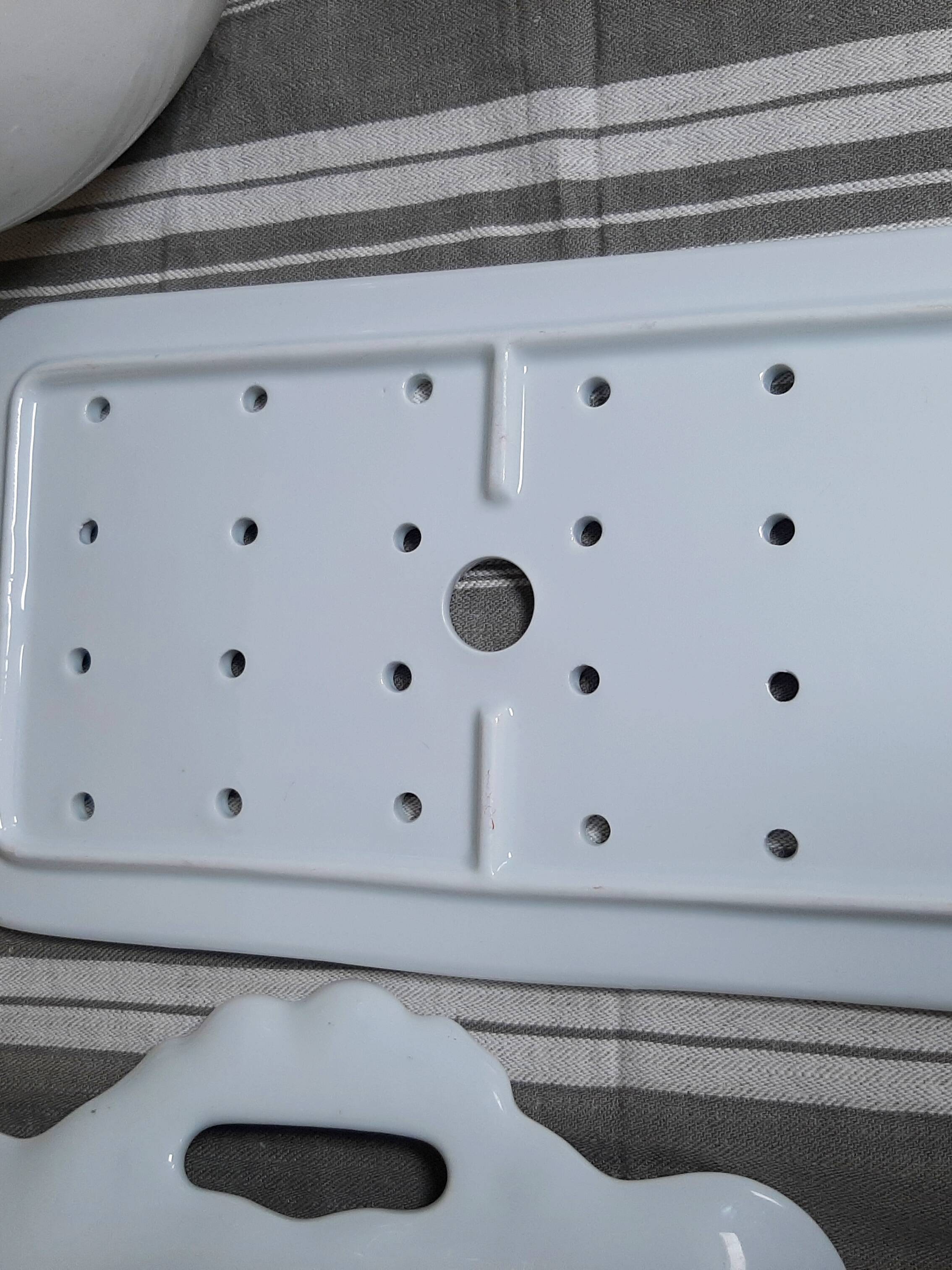 Limoges porcelain asparagus dish