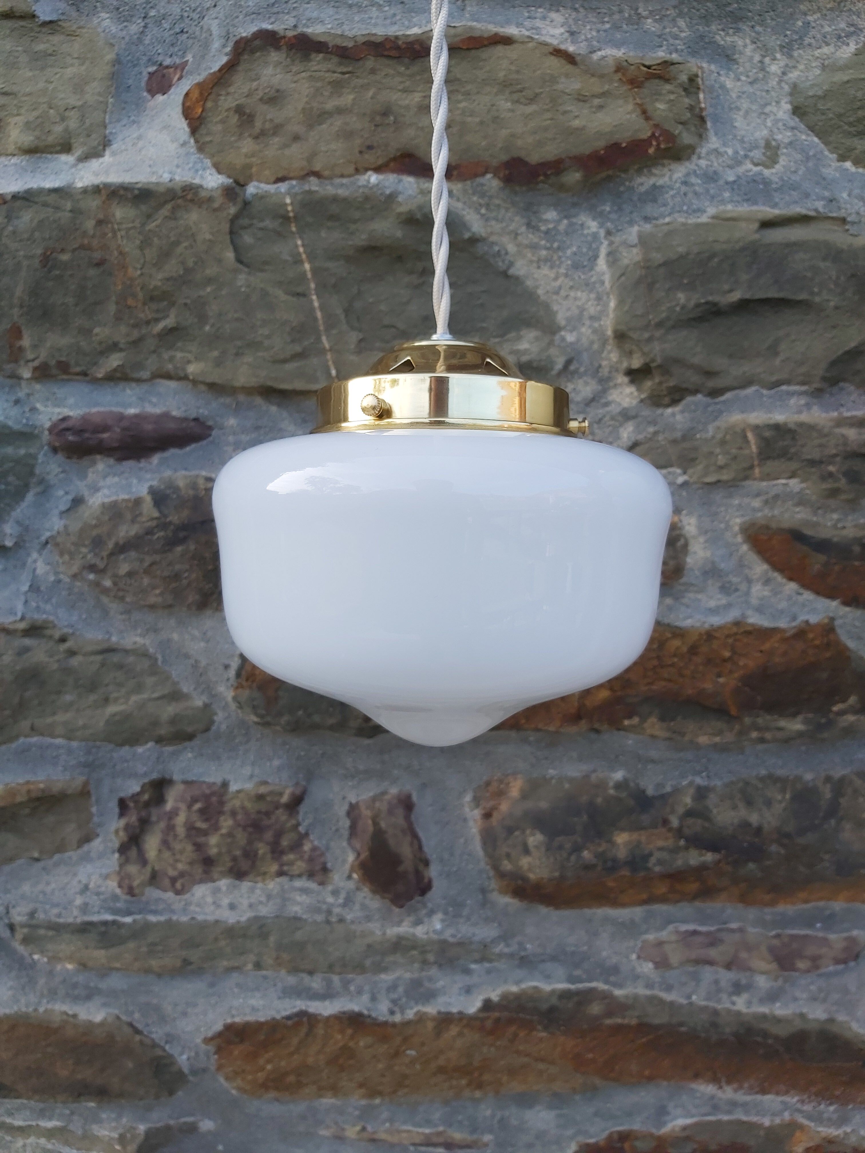 Set of 3 hanging lamps in opaline, Art Deco