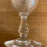 Lot 4 antique liquor glasses engraved with crystal blown