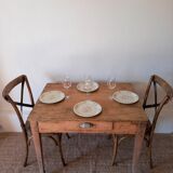 Farm table