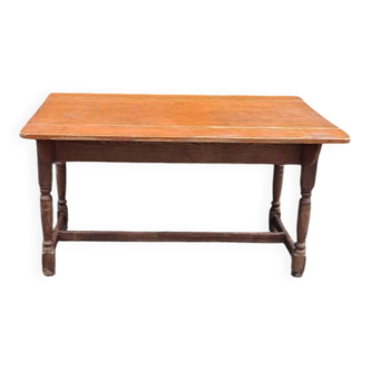 Folding table in pitch pine, 19th century