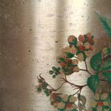 Key holder in wood and brass flower illustration